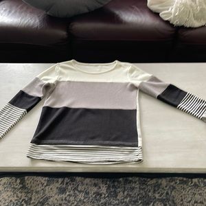 Lightweight sweater/shirt